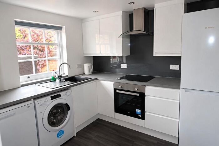2 Bedroom Maisonette To Rent In High Street, Downe Village, Kent, BR6