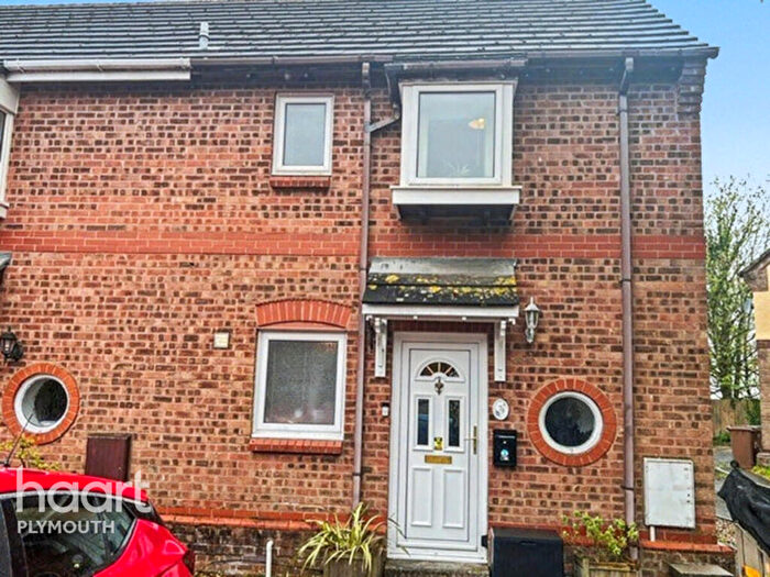 2 Bedroom Terraced House For Sale In Carroll Road, Plymouth, PL5