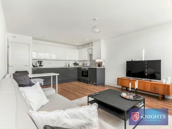 1 Bedroom Flat To Rent In Bartholomew Court, High Street, London, EN8