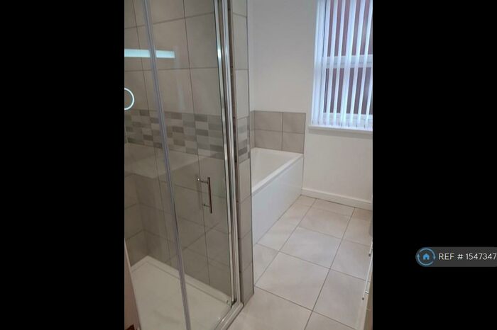 6 Bedroom Semi-Detached House To Rent In Salisbury Road, Wavertree, Liverpool, L15