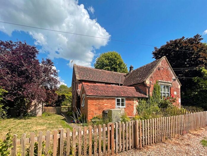 1 Bedroom Semi-Detached House To Rent In Berwick Road, Stapleford, Salisbury, SP3
