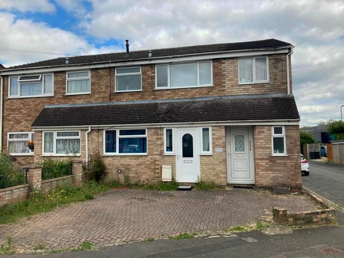 3 Bedroom Semi-Detached House To Rent In Colwell Drive, Burwell, OX28