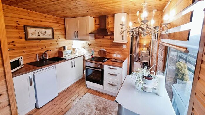 1 Bedroom Park Home For Sale In Fineburn Caravan Park, Frosterley, Weardale, DL13