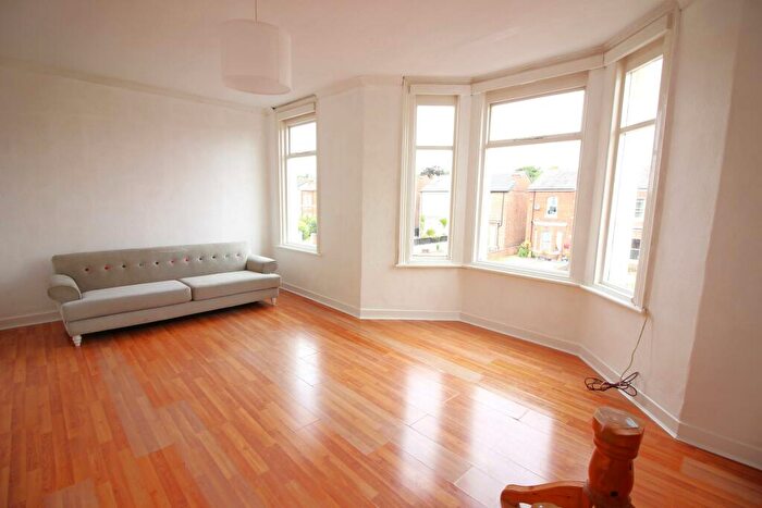 2 Bedroom Flat To Rent In Hampton Road, Southport, PR8
