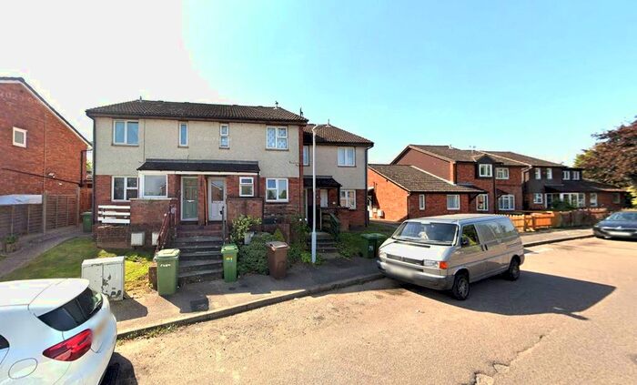 1 Bedroom Flat To Rent In Oakwood Rise, Tunbridge Wells, TN2