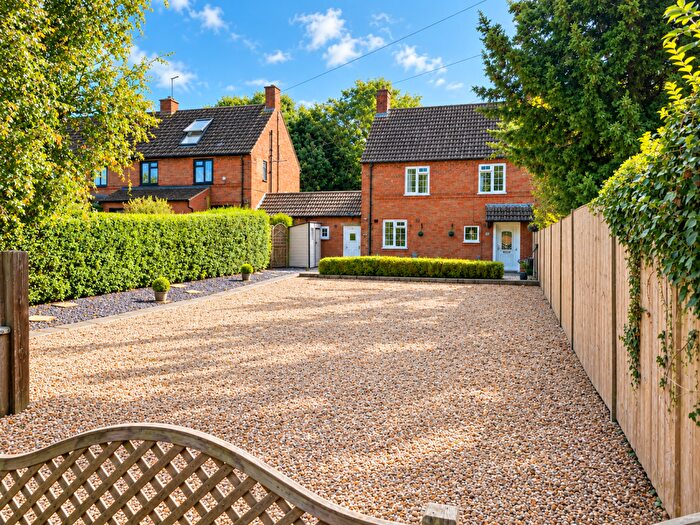 3 Bedroom Semi-Detached House For Sale In Gaulby Road, Leicester, LE7