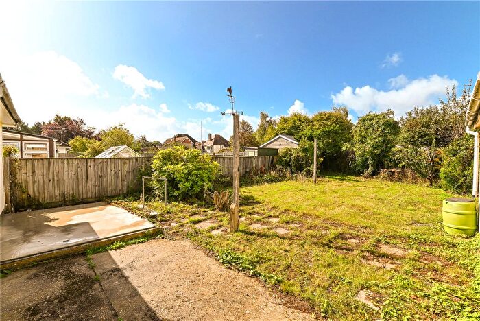 2 Bedroom Bungalow For Sale In Leigh Road, New Milton, Hampshire, BH25