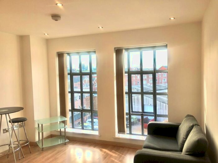 Studio To Rent In St Pauls Place, St Pauls Square, Birmingham, B3