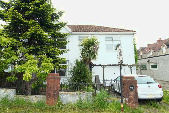 4 Bedroom Semi-Detached House To Rent In Ingleside Road, Kingswood, Bristol, BS15