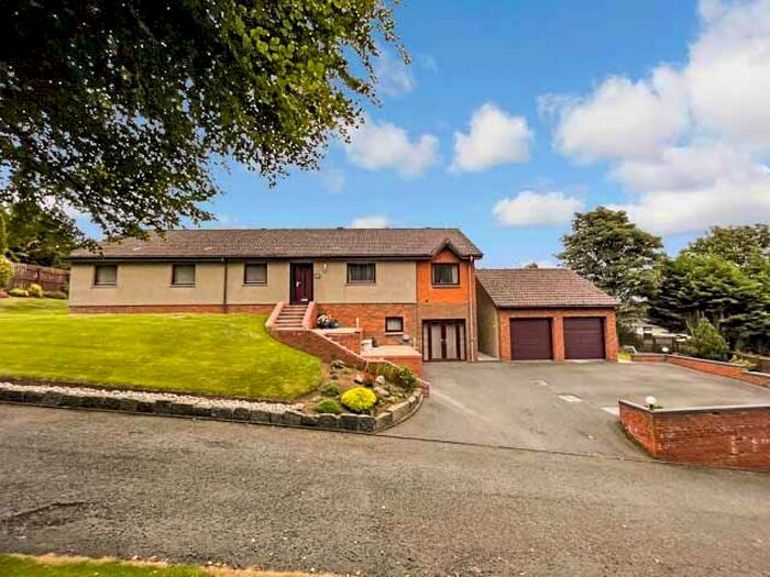 5 Bedroom Detached Bungalow For Sale In Walkerton Drive, Leslie, Glenrothes KY6