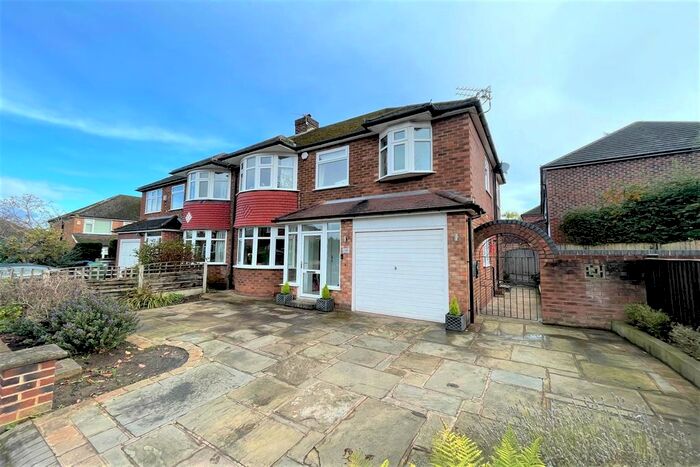4 Bedroom Semi-Detached House To Rent In Tewkesbury Avenue, Hale, Altrincham, WA15