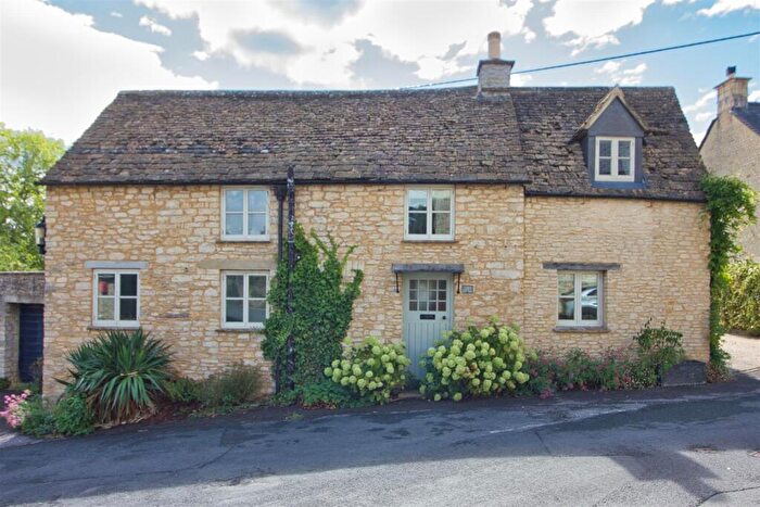 5 Bedroom Detached House For Sale In Sherston, SN16