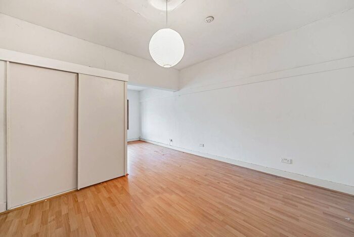 Studio For Sale In Moore Park Road, Moore Park Estate, SW6