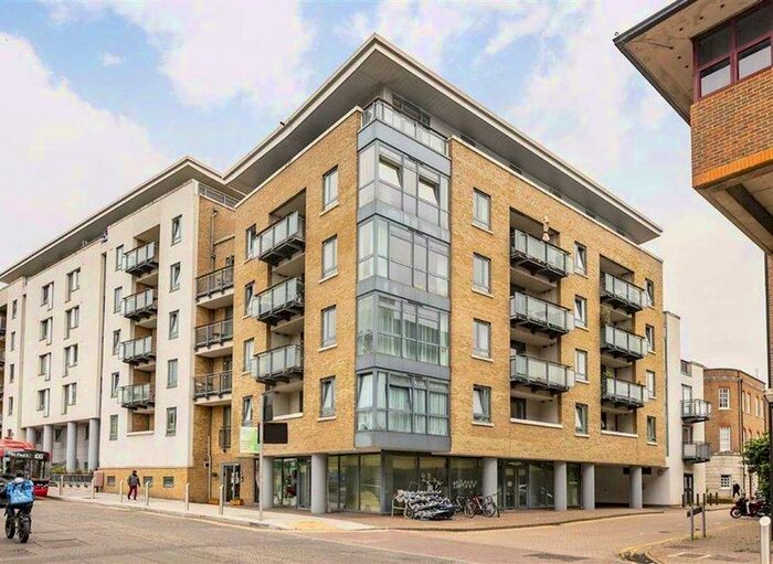 2 Bedroom Apartment To Rent In Eluna Apartments, Wapping Lane, Wapping, St Katherines Dock, London, E1W