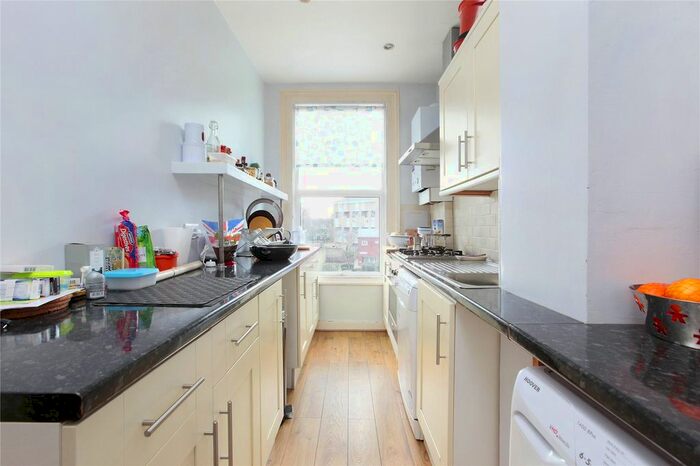 1 Bedroom Flat To Rent In Gresham Road, Brixton, SW9