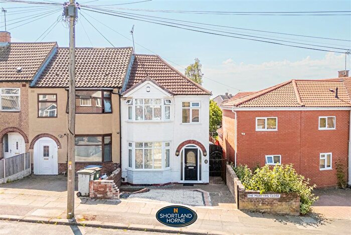 3 Bedroom End Terrace House For Sale In The Martyrs Close, Cheylesmore, Coventry, CV3