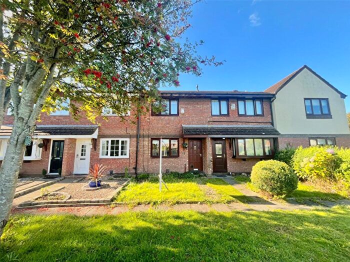 2 Bedroom Terraced House For Sale In Handsworth Walk, Southport, PR8