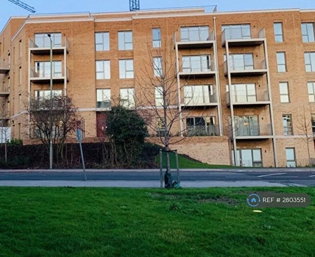 1 Bedroom Flat To Rent In Bittacy Hill, London, NW7