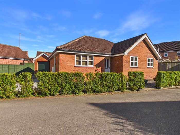 3 Bedroom Detached Bungalow For Sale In Wrygarth Avenue, Brough, HU15