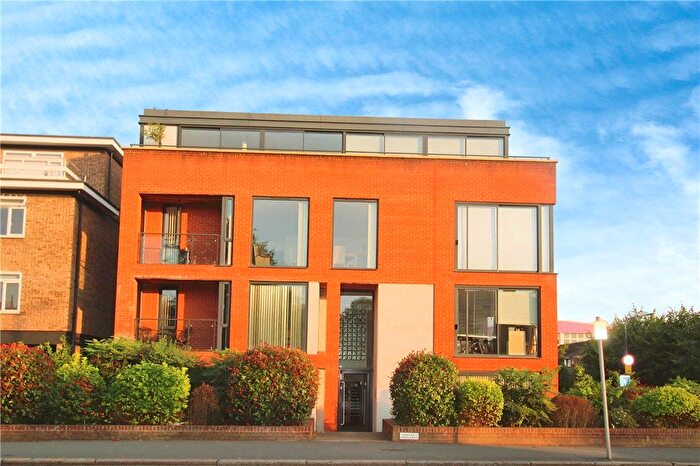 2 Bedroom Flat To Rent In Worple Road, Wimbledon, SW19