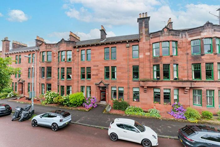 3 Bedroom Flat For Sale In Flat /, Fotheringay Road, Pollokshields, G41