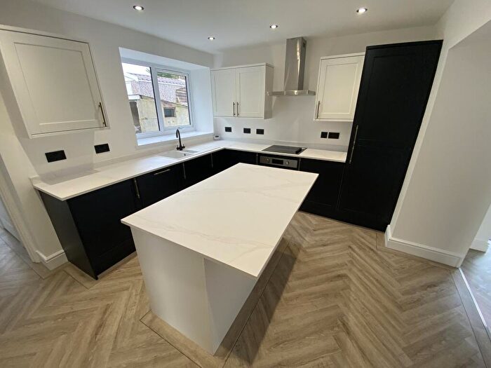 4 Bedroom Detached House For Sale In Walters Road, Llansamlet, Swansea, City And County Of Swansea., SA7