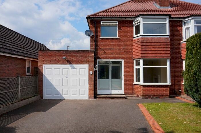 3 Bedroom Semi-Detached House To Rent In Truemans Heath Lane, Hollywood, B47
