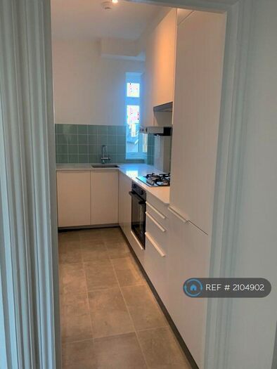 1 Bedroom Flat To Rent In Haringey Park, London, N8
