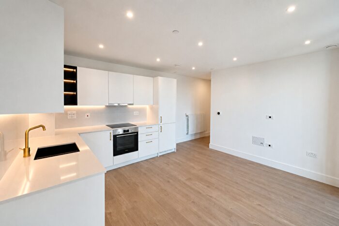2 Bedroom Flat To Rent In Redwood Tower, Twelvetrees Park, Affinity View, Manor Road, London, E16