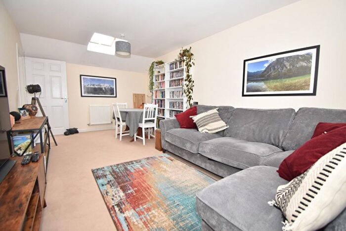 2 Bedroom Detached House For Sale In Admiral Way, Greenacres, Exeter, EX2
