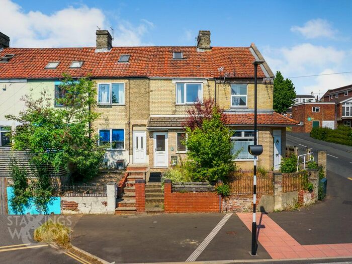 2 Bedroom Terraced House To Rent In Drayton Road, Norwich, NR3