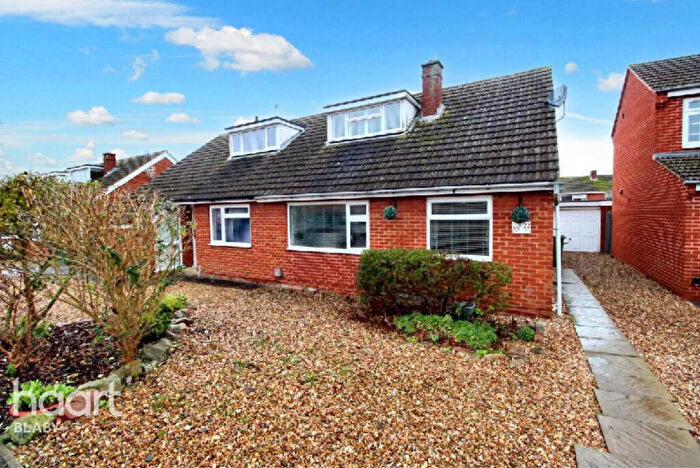 3 Bedroom Semi-Detached Bungalow For Sale In Walnut Way, Leicester, LE8