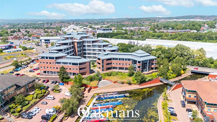 1 Bedroom Flat For Sale In Waterfront West, Brierley Hill, West Midlands, DY5