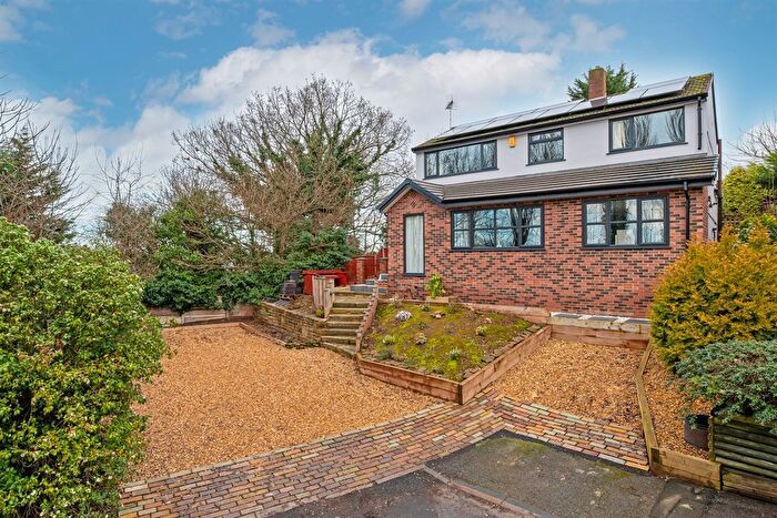 5 Bedroom Detached House For Sale In Penrith Close, Frodsham, WA6