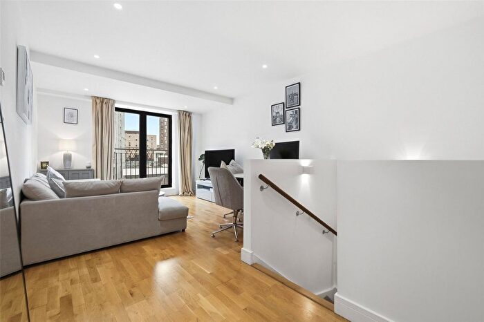 1 Bedroom Flat For Sale In Oratory Apartments, Barking Road, Newham, London, E16