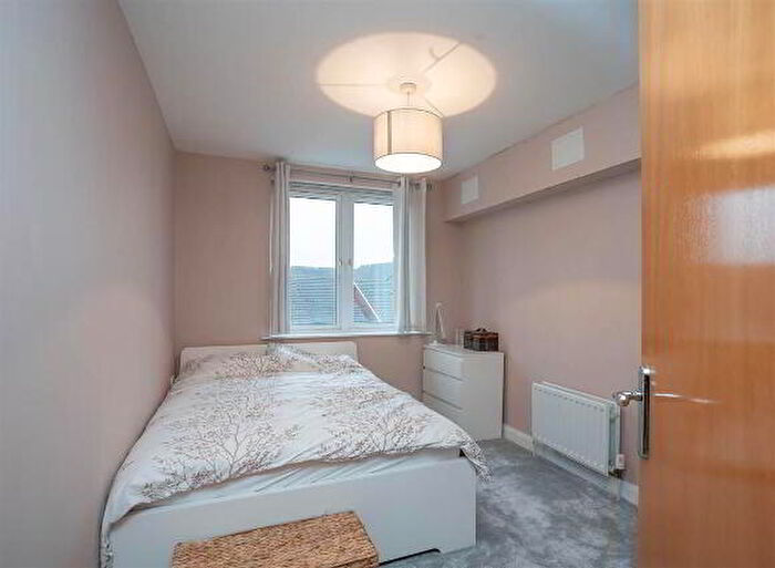 3 Bedroom Apartments For Sale In Hawthornden Building, Belfast, BT6