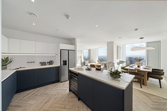 3 Bedroom Penthouse To Rent In Cortland At Colliers Yard, Salford, M3