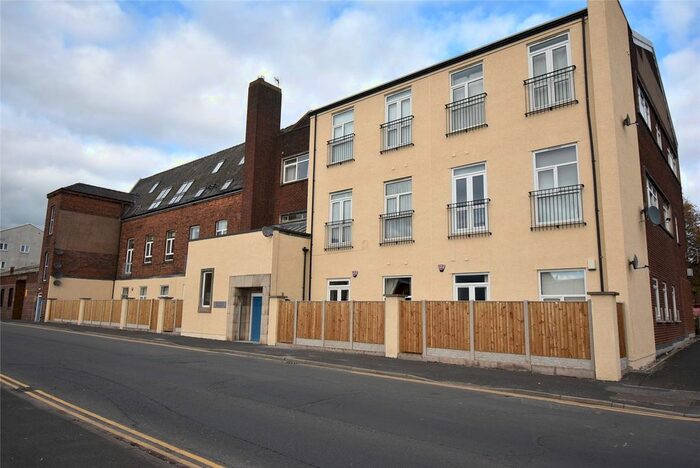 2 Bedroom Flat To Rent In Willowbank, Carlisle, CA2