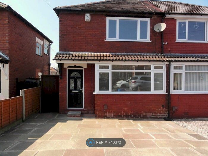 2 Bedroom Semi-Detached House To Rent In Tennyson Road, Stockport, SK5