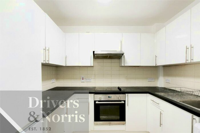 2 Bedroom Apartment To Rent In Boston Place, Camden, London, NW1