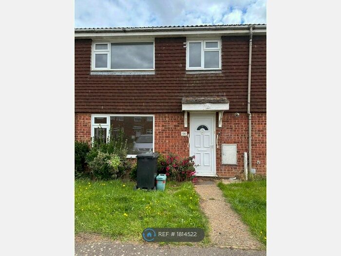 3 Bedroom Terraced House To Rent In The Leas, Burnham-On-Crouch, CM0
