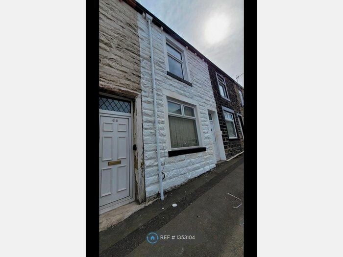 2 Bedroom Terraced House To Rent In Lonsdale Street, Nelson, BB9