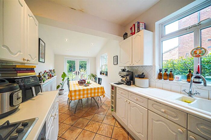 3 Bedroom Terraced House For Sale In Springfield Road, Kings Heath, Birmingham, B14