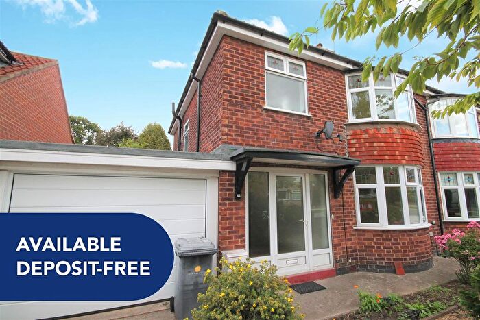 3 Bedroom Semi-Detached House To Rent In Middlethorpe Grove, York, YO24