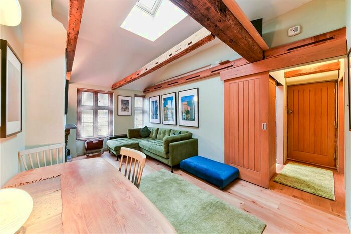 1 Bedroom Mews To Rent In Doughty Mews, Bloomsbury, WC1N