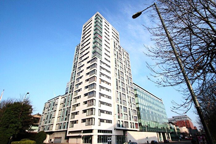 2 Bedroom Flat To Rent In Argyle Street, Glasgow, G2