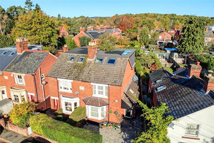 4 Bedroom Semi Detached House For Sale In Victoria Road, Ascot, Berkshire, SL5