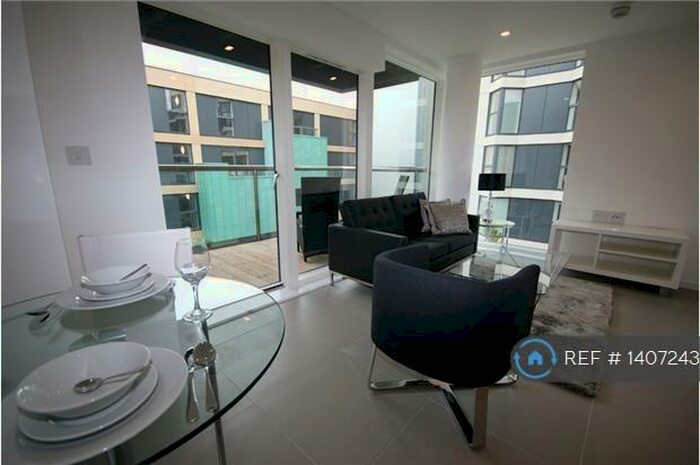 1 Bedroom Flat To Rent In Dance Square, London, EC1V