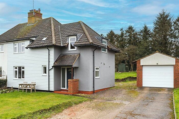 3 Bedroom Semi-Detached House For Sale In Rushden, Buntingford, SG9