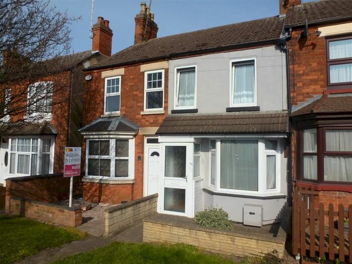 2 Bedroom Property To Rent In Irthlingborough Road, Finedon, Wellingborough, NN9